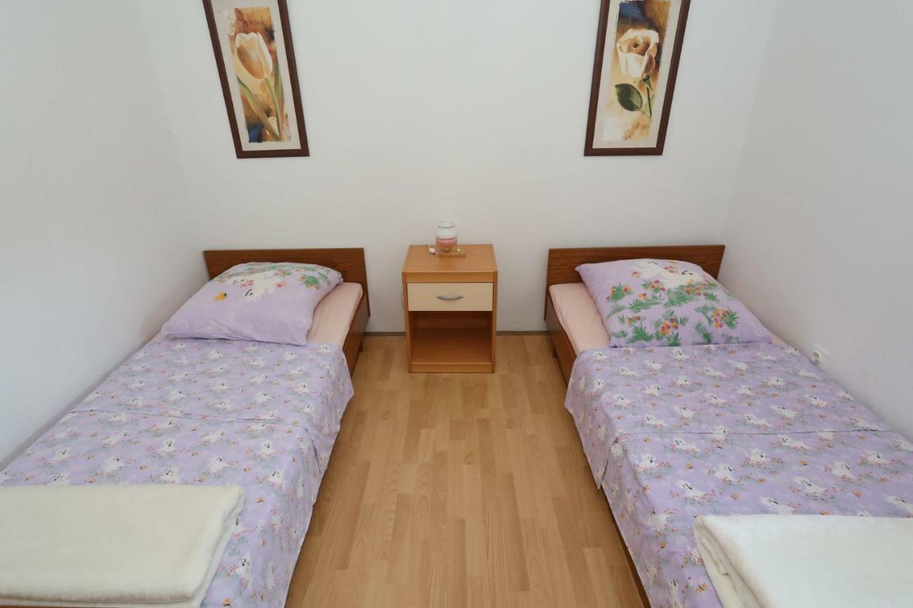 Villa Neyla Vir Luaran gambar