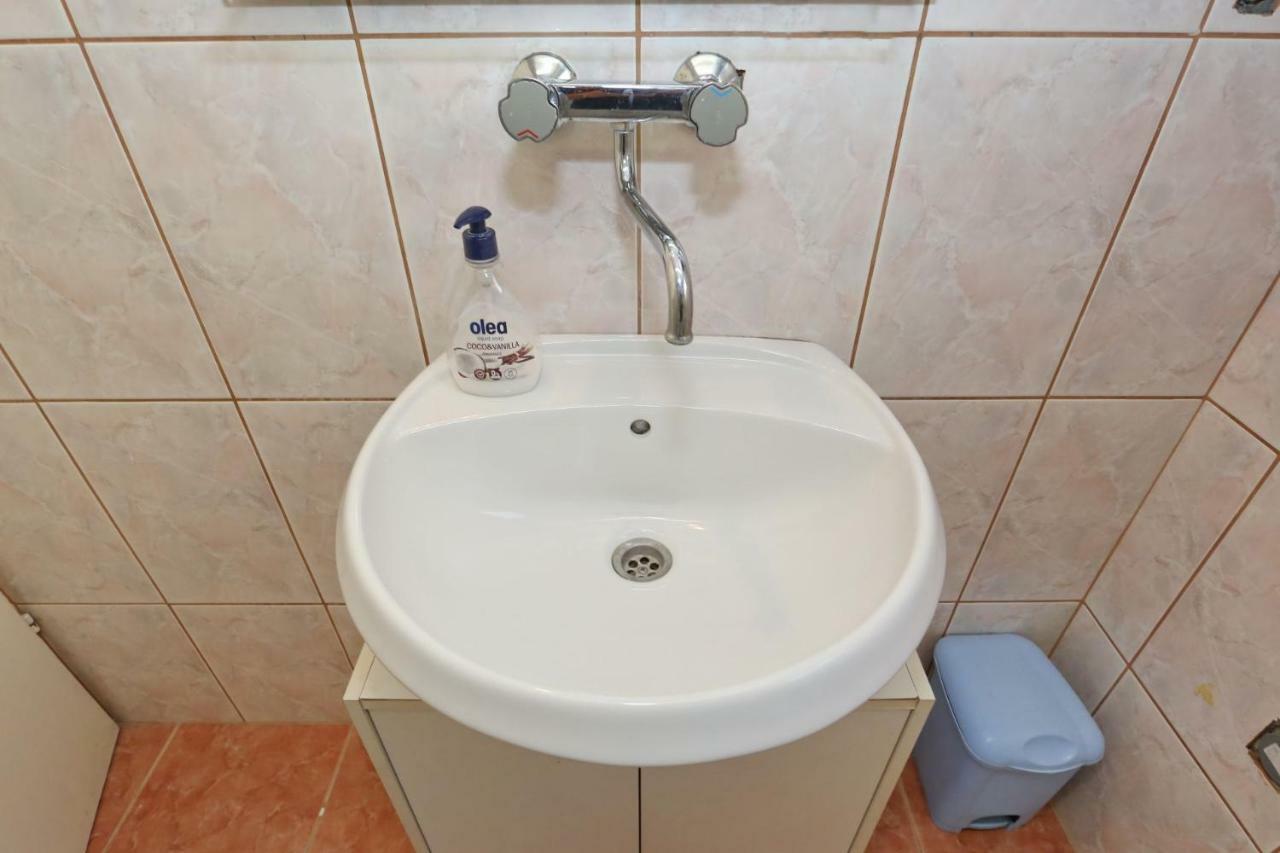 Villa Neyla Vir Luaran gambar